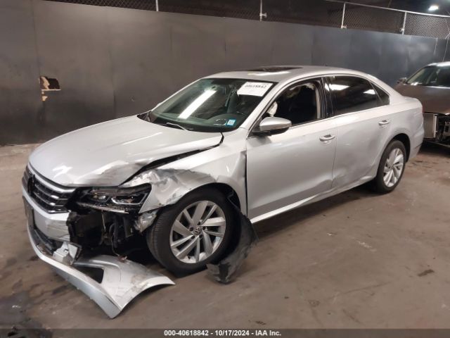1VWBA7A30JC045010 Volkswagen Passat 2.0t Se