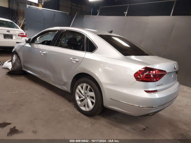 1VWBA7A30JC045010 Volkswagen Passat 2.0t Se