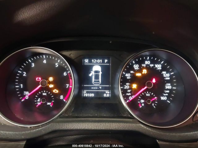 1VWBA7A30JC045010 Volkswagen Passat 2.0t Se
