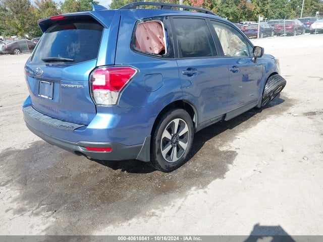 Subaru Forester 2.5i Premium 2018 JF2SJAGC3JH455697 Image 4