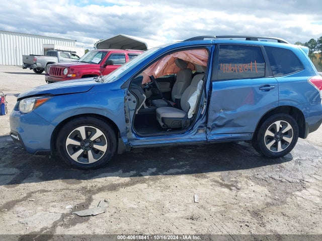 Subaru Forester 2.5i Premium 2018 JF2SJAGC3JH455697 Image 6