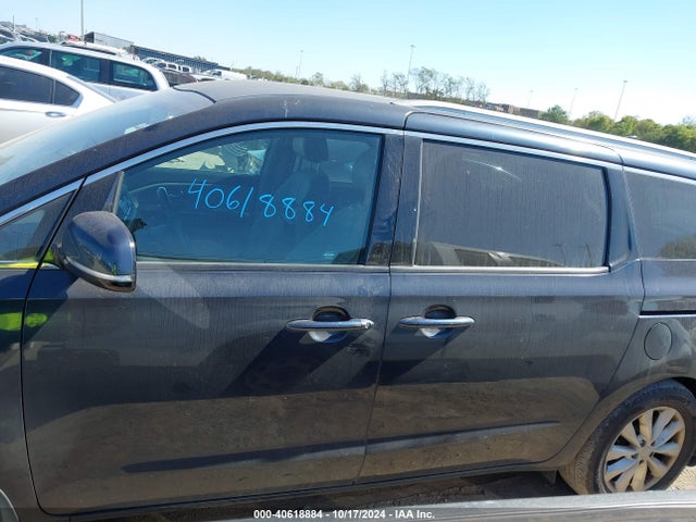 KIA SEDONA EX 2016 KNDMC5C18G6136345 Image 14