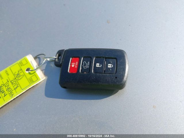 JTMRFREV9JJ202023 Toyota Rav4 Adventure/xle