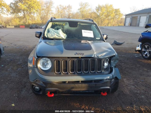 ZACCJBCB3HPG00584 Jeep Renegade Trailhawk 4x4