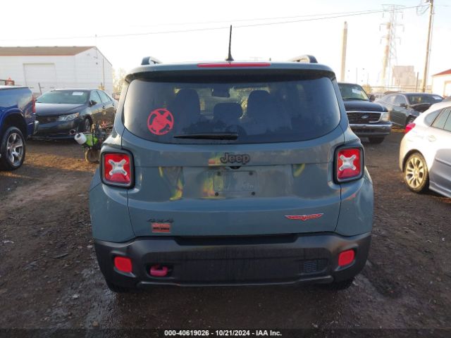 ZACCJBCB3HPG00584 Jeep Renegade Trailhawk 4x4