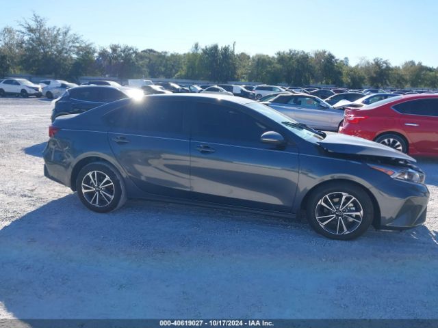 3KPF24AD1RE833680 KIA Forte Lxs