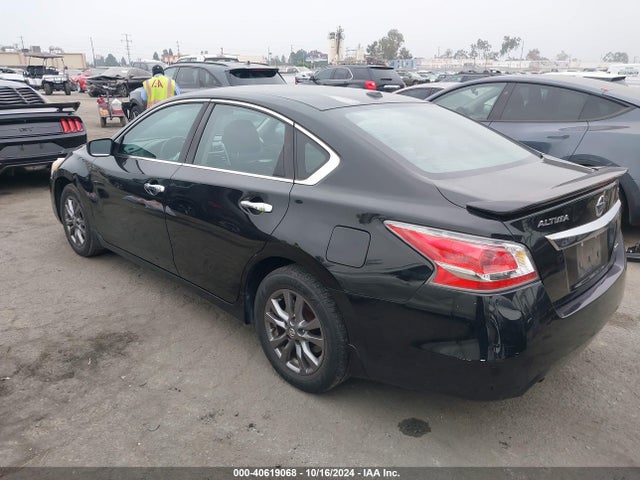Nissan Altima 2.5 S 2015 1N4AL3AP0FN906658 Image 3