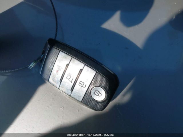 5XYPH4A56HG300043 KIA Sorento 3.3l Ex