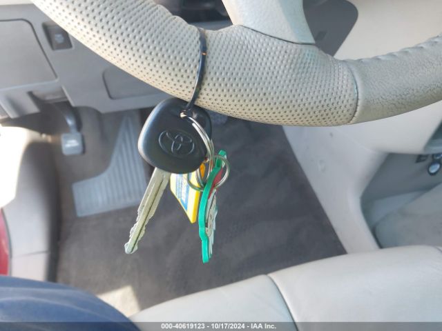 5TDYK3DC4ES438737 Toyota Sienna Xle V6 8 Passenger