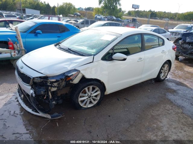3KPFL4A76HE029400 KIA FORTE S