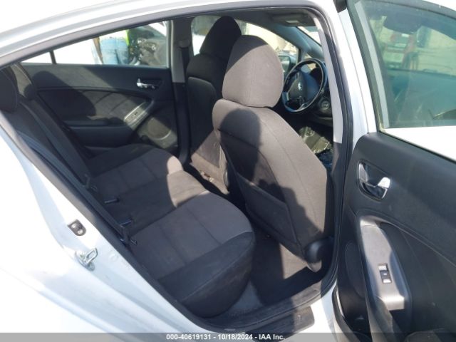3KPFL4A76HE029400 KIA FORTE S