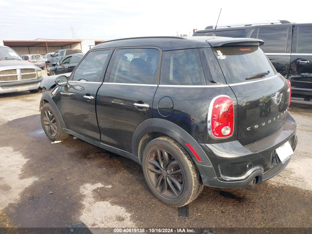 2013 MINI COUNTRYMAN WMWZC5C59DWP33778 Photo 2