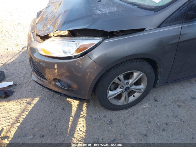 Ford FOCUS SE 2014 1FADP3F28EL429518 Image 13