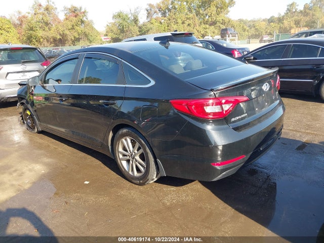 Hyundai SONATA SE 2017 5NPE24AF0HH511510 Image 3