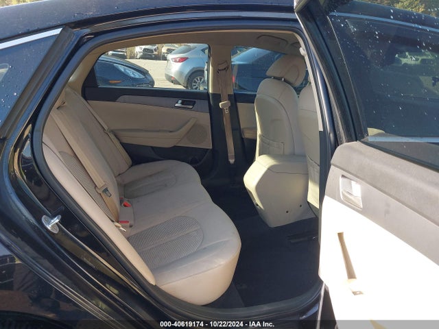 Hyundai SONATA SE 2017 5NPE24AF0HH511510 Image 8