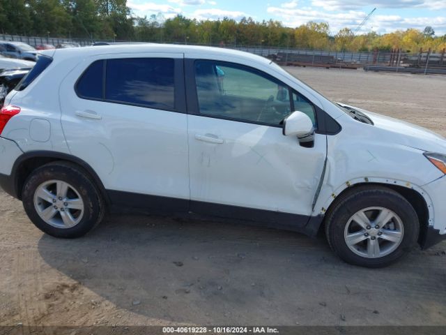 KL7CJKSBXLB047644 Chevrolet Trax Fwd Ls