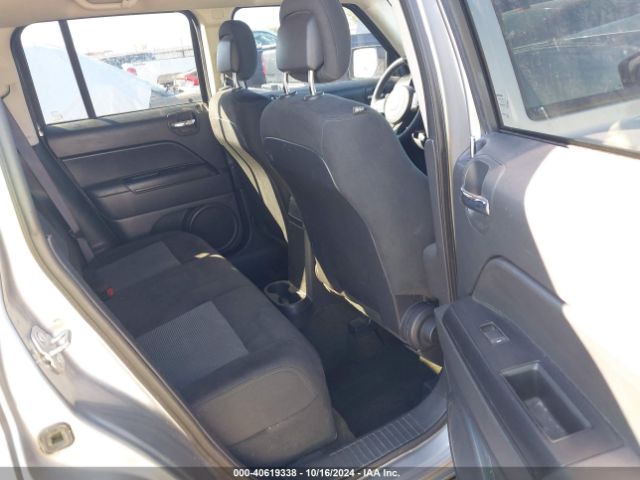 1C4NJPFA7GD794753 Jeep Patriot Latitude
