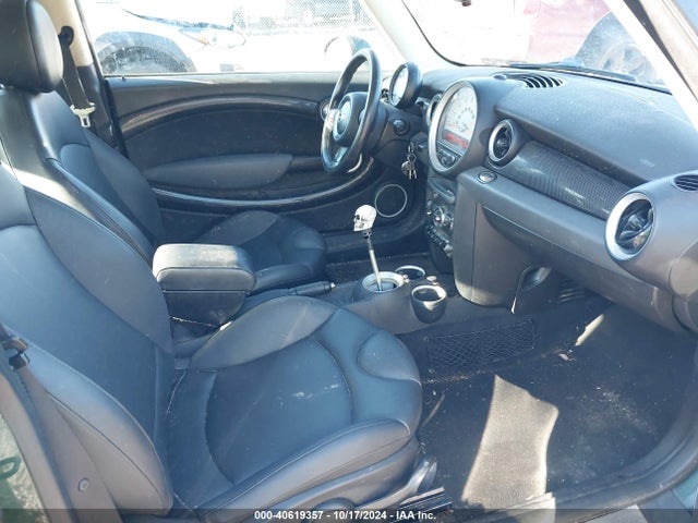 2012 MINI COOPER S CLUBMAN WMWZG3C53CTY31617 Photo 4