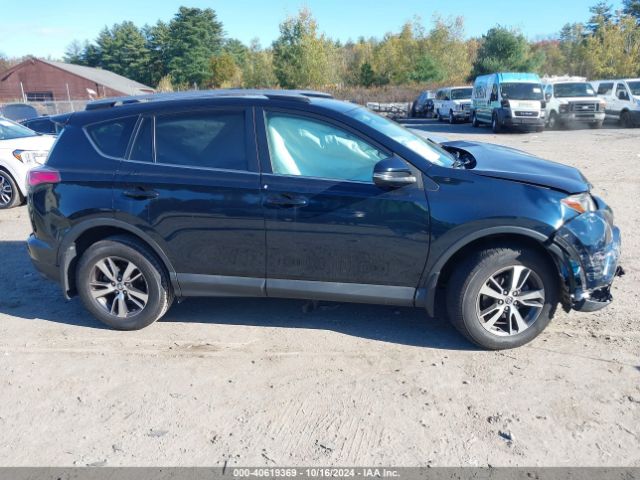 2T3RFREV3JW751850 Toyota Rav4 Adventure/xle
