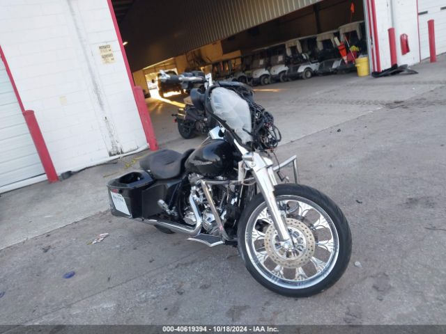 2016 HARLEY-DAVIDSON FLHX 1HD1KBM14GB641131