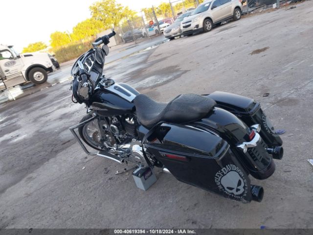 2016 HARLEY-DAVIDSON FLHX 1HD1KBM14GB641131 Photo 2
