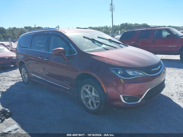 2018 2C4RC1EG1JR131813 main image