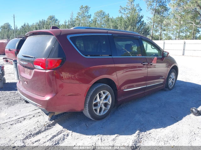 2C4RC1EG1JR131813 Chrysler Pacifica Touring L Plus