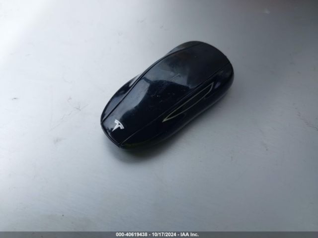 5YJSA1S18EFP33102 Tesla MODEL S