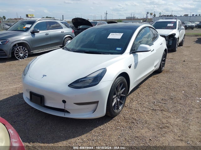Tesla Model 3 Rear-wheel Drive 2023 5YJ3E1EAXPF448604 Image 2