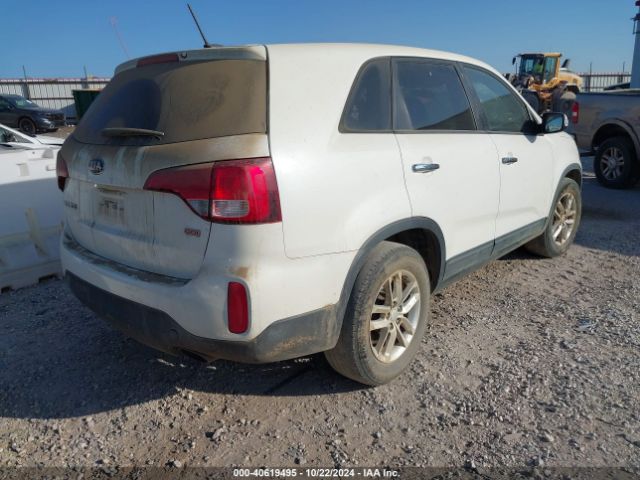5XYKT3A66FG619130 KIA SORENTO LX