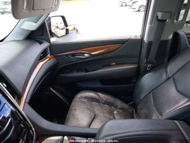 1GYS4BKJ9KR291654 Cadillac Escalade Luxury