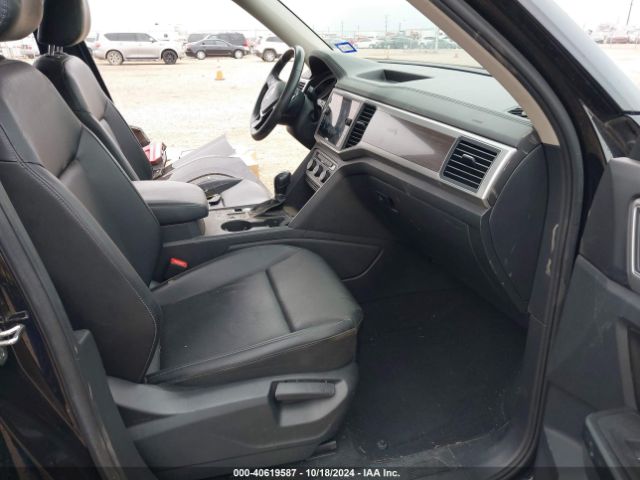 1V2YR2CA1KC584255 Volkswagen Atlas 3.6l V6 Se W/technology R-line