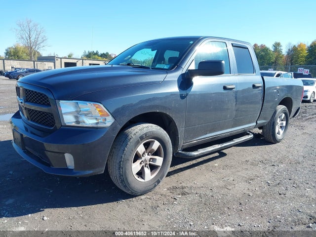 RAM 1500 Express  4x4 6'4 Box 2018 1C6RR7FG1JS246708 Image 2
