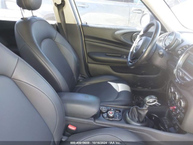 WMWLN5C51K2E35054 Mini Clubman Cooper