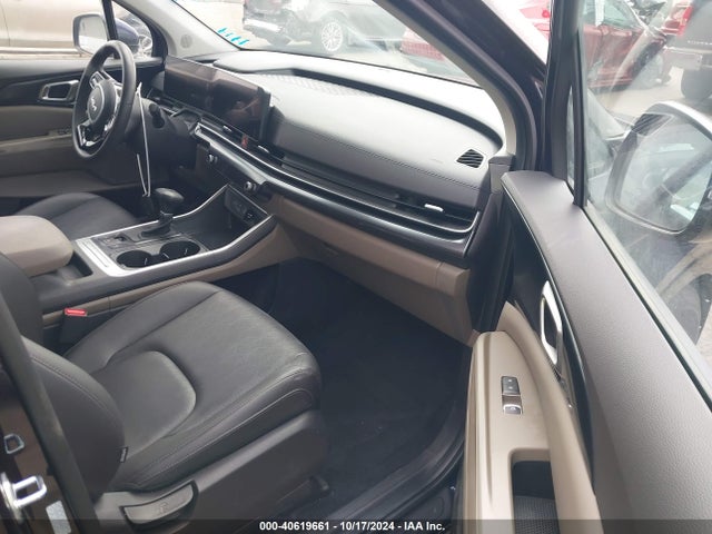 KNDNB5K39S6453960 KIA Carnival Mpv Lxs