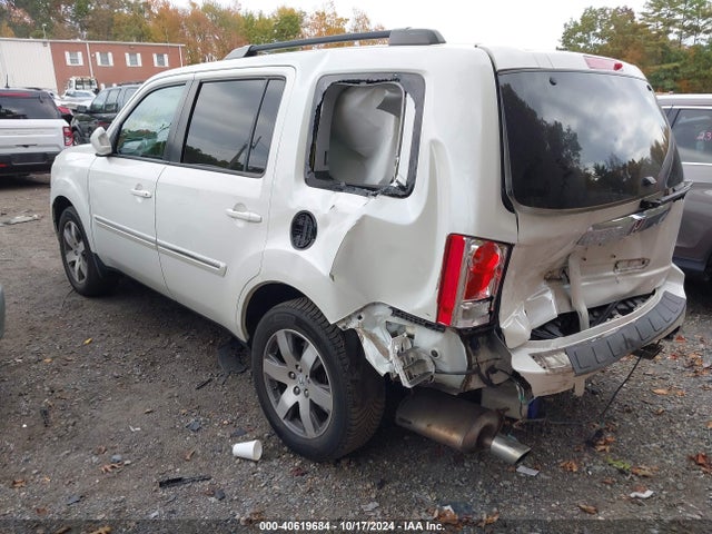Honda Pilot Touring 2015 5FNYF4H99FB049526 Image 3