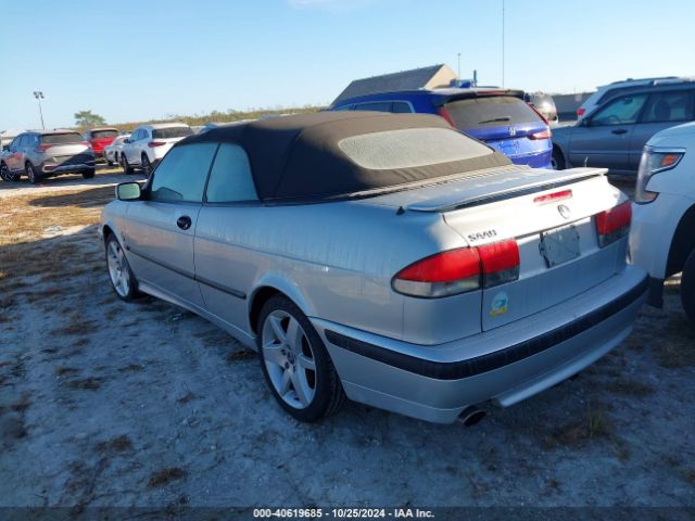 2002 SAAB 9-3 YS3DF78K727014320 Photo 2