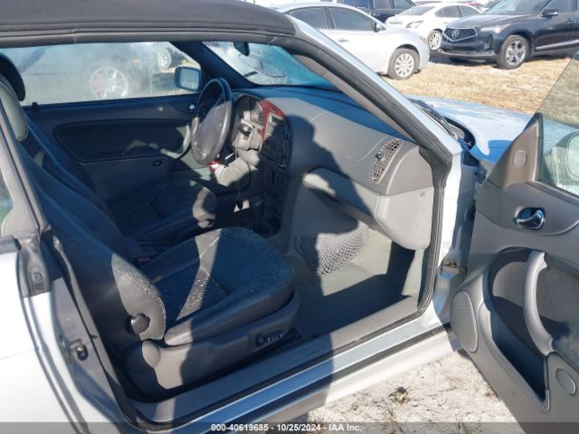 2002 SAAB 9-3 YS3DF78K727014320 Photo 4
