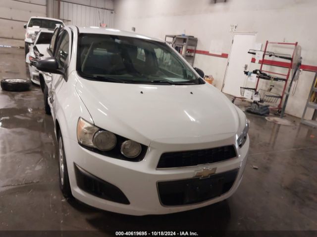1G1JA5SH4F4144792 Chevrolet Sonic Ls Auto