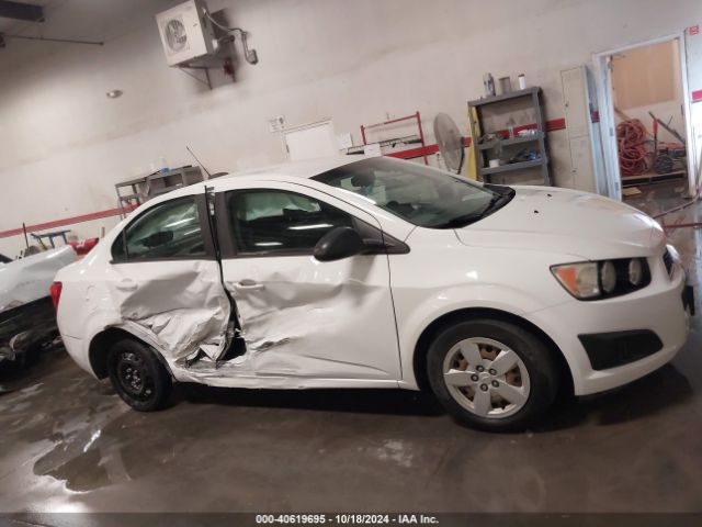 1G1JA5SH4F4144792 Chevrolet Sonic Ls Auto