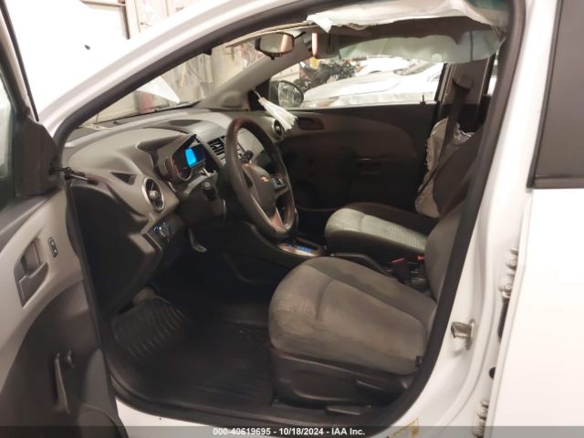1G1JA5SH4F4144792 Chevrolet Sonic Ls Auto