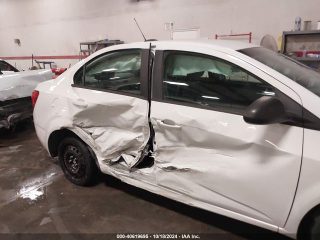 1G1JA5SH4F4144792 Chevrolet Sonic Ls Auto
