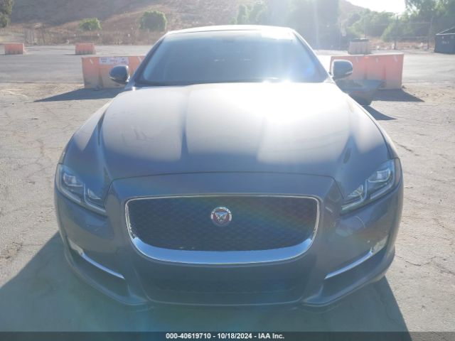 SAJWA1C72H8W05092 Jaguar Xj R-sport