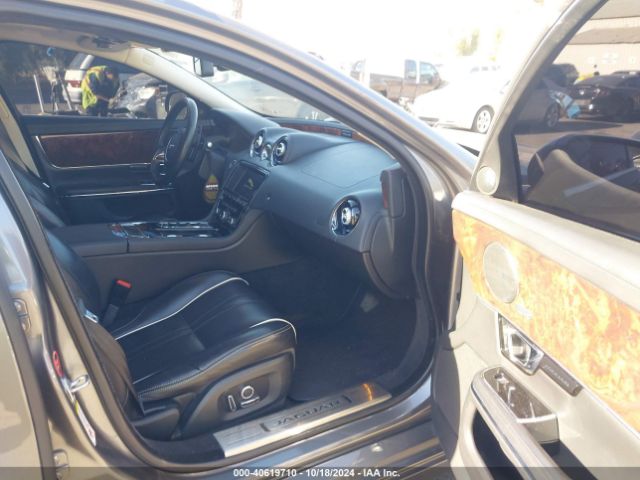 SAJWA1C72H8W05092 Jaguar Xj R-sport