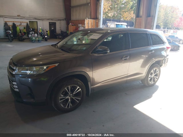 5TDBZRFH4KS929608 Toyota Highlander Le