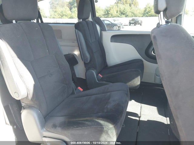 2C4RDGBG9ER139765 Dodge Grand Caravan Se/sxt