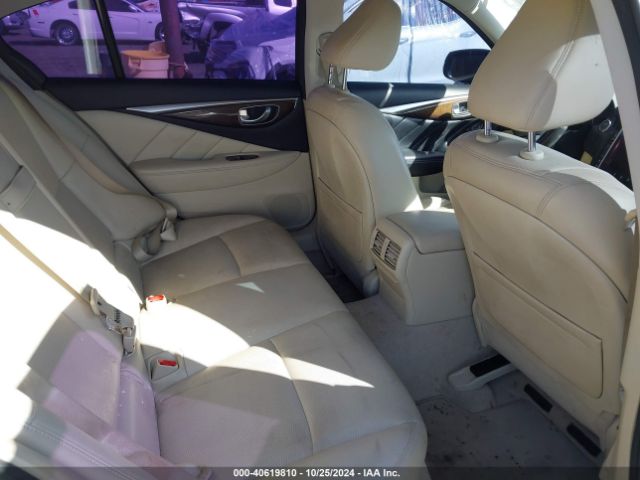 JN1BV7AP3FM348068 Infiniti Q50 Premium