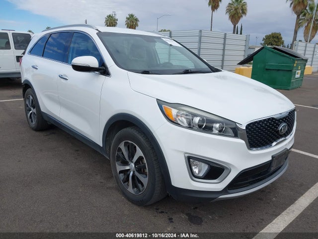 2017 5XYPH4A56HG275001 main image
