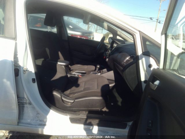 3KPFK4A76HE081189 KIA FORTE LX