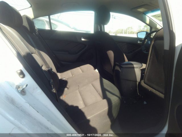3KPFK4A76HE081189 KIA FORTE LX